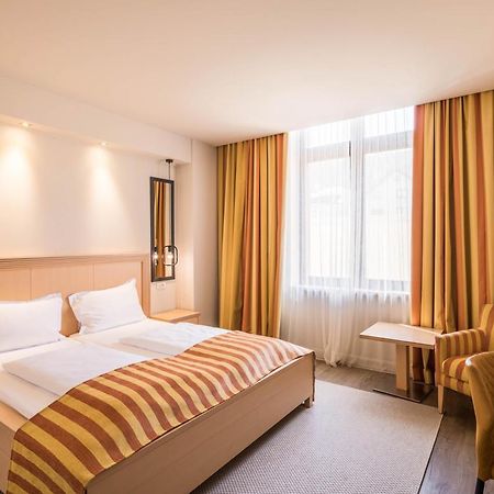 Hotel Rogge Решица Экстерьер фото